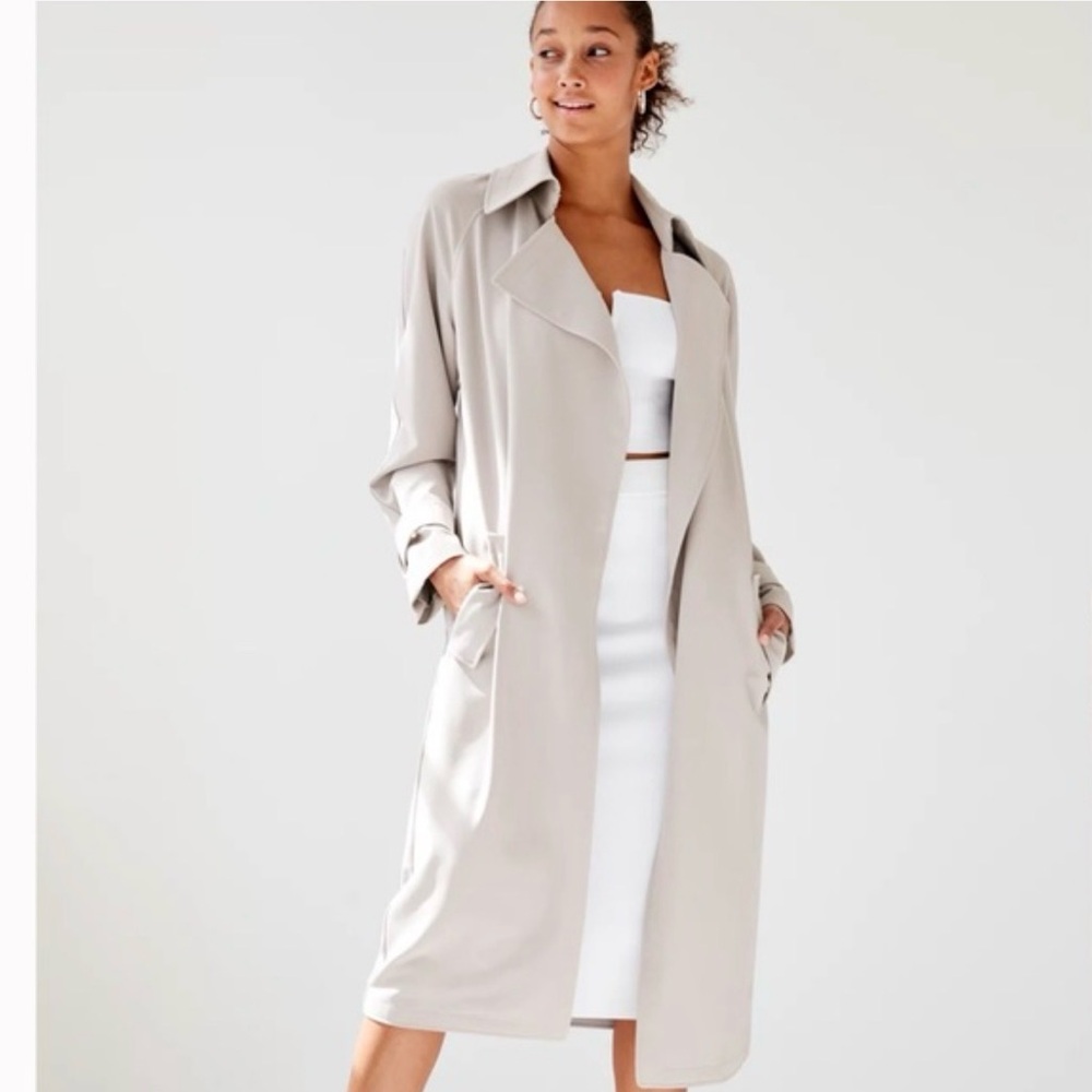 Aritzia Babaton Lawson Trench